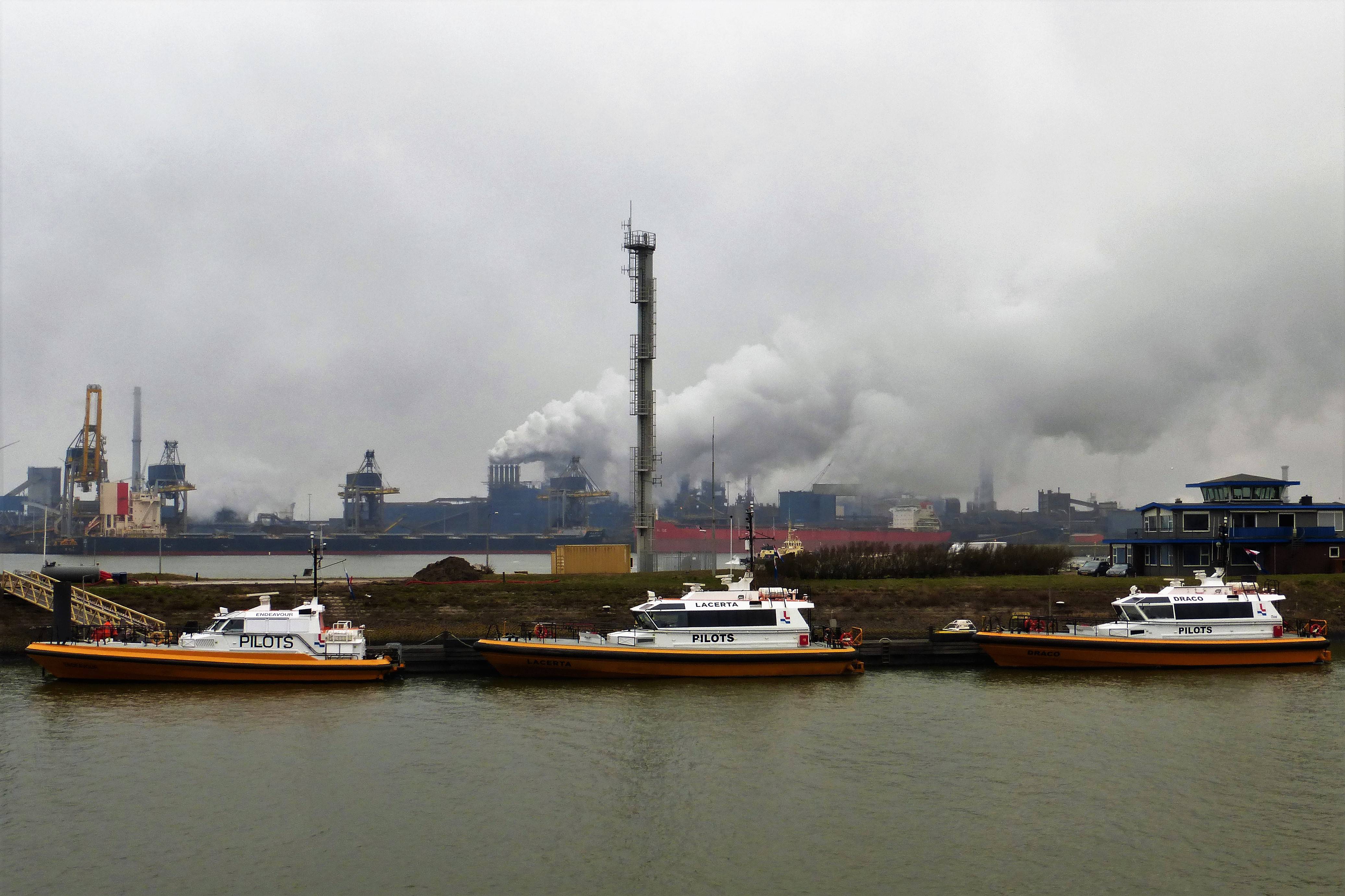 Loodstenders IJmuiden 